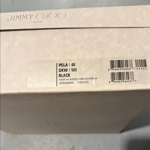 Jimmy Choo pela t- strap Elegant Black and Gold Platforms - Picture 8 of 8